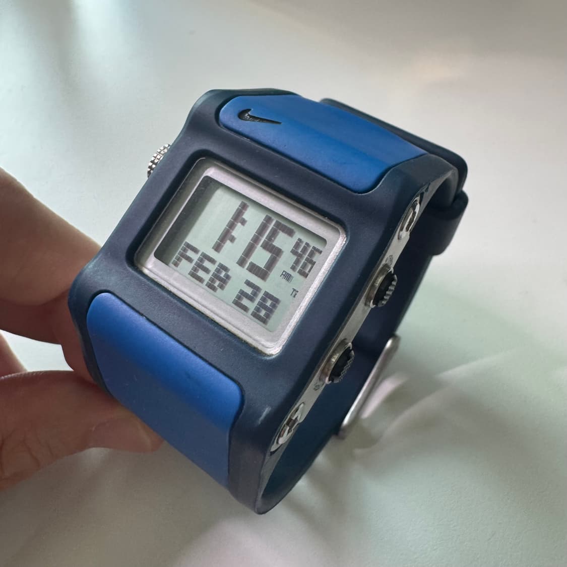 나이키 빈티지 디지털 시계 상품이미지1