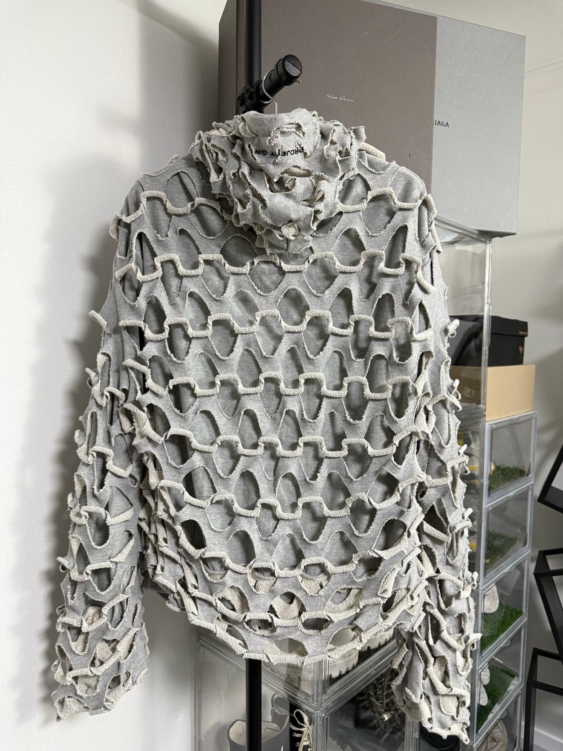 프로젝트gr 레이저컷 후드집업 2사이즈 팝니다 상품이미지2