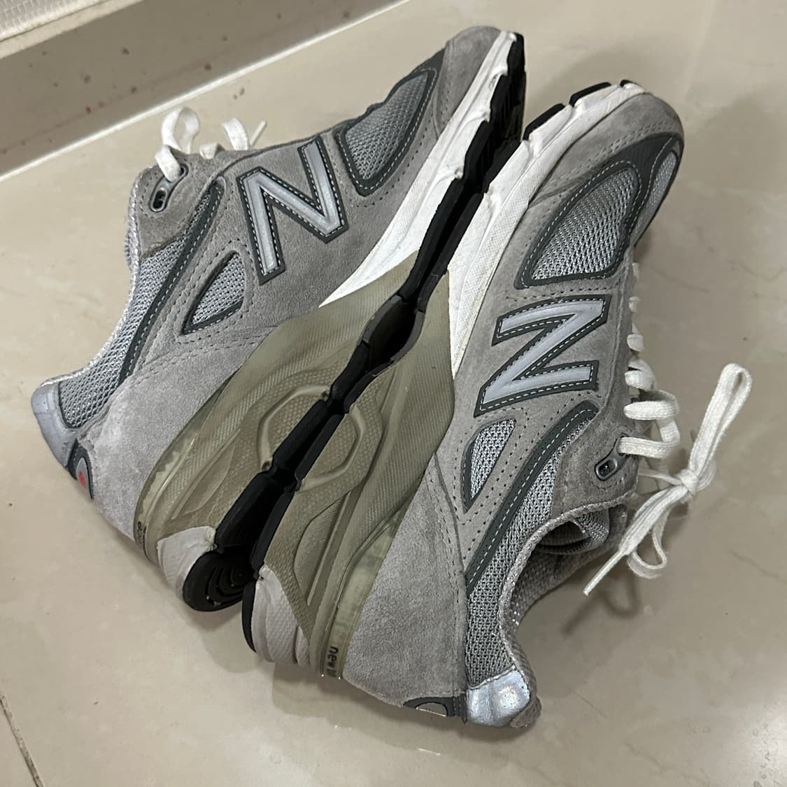 뉴발란스 990 / 240 상품이미지5