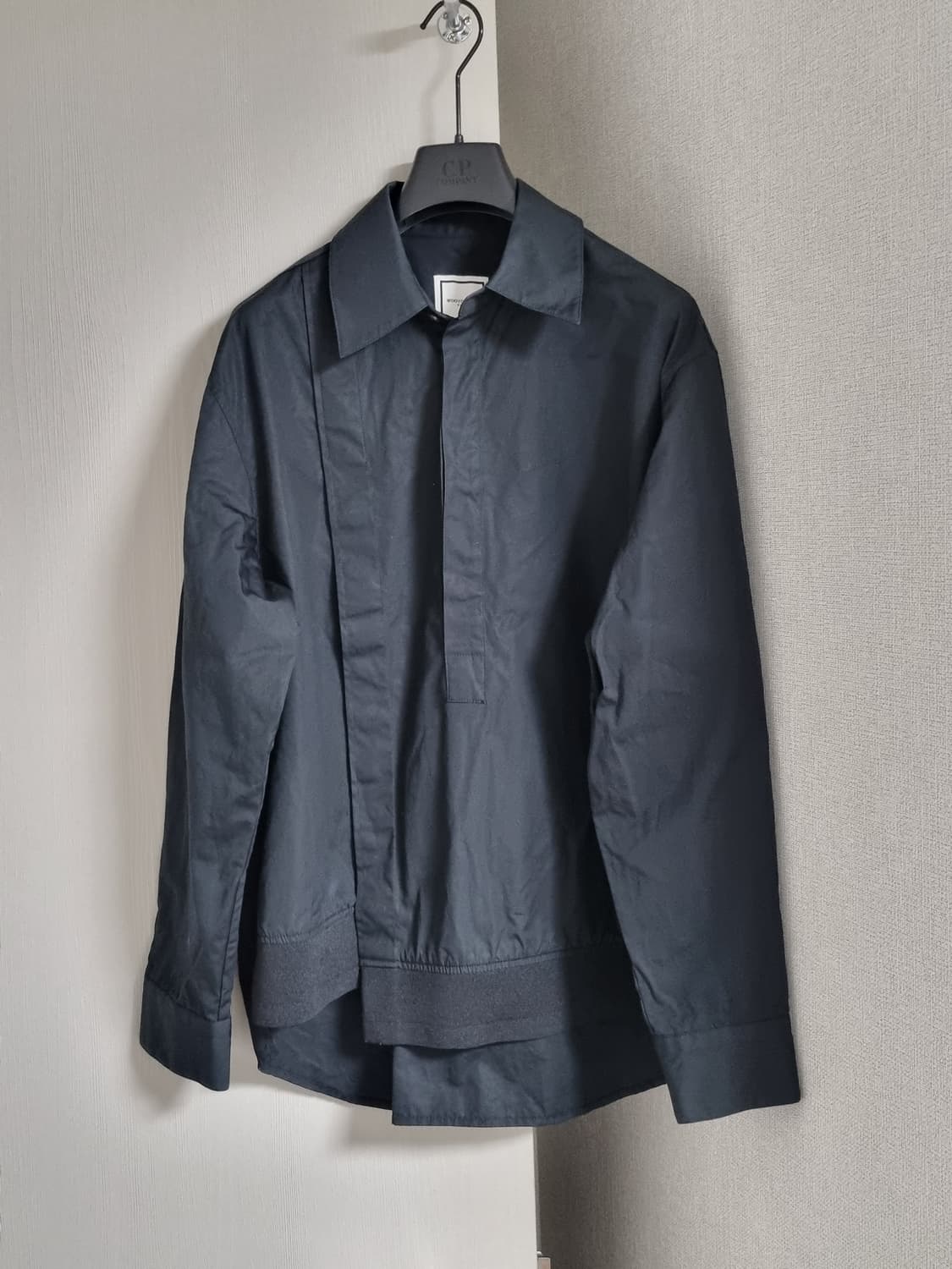 우영미 절개 셔츠 상품이미지1