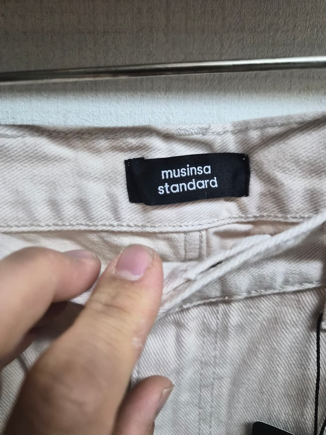 36) 무신사 스탠다드 스트레이트핏 데님 크림베이지 팝니다 상품이미지5