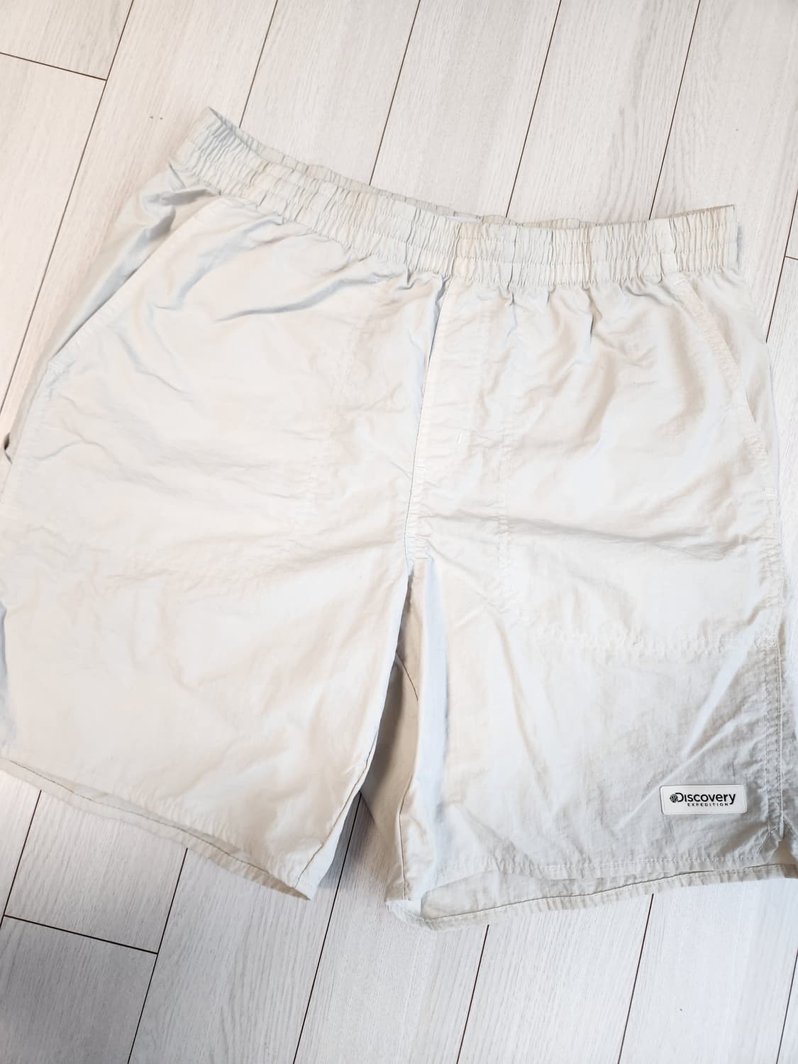 디스커버리 베이지 우븐 반바지 사이즈30(78)

여러 중고사이트에도 같 상품이미지1