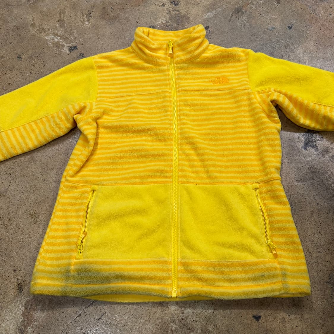 노스페이스 옐로우 스트라이프 후리스 상품이미지3
