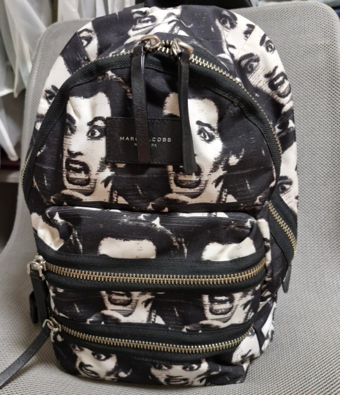 마크 제이콥스(Marc Jacobs) 마리아 칼라스 프린티드 바이커 백팩 상품이미지2