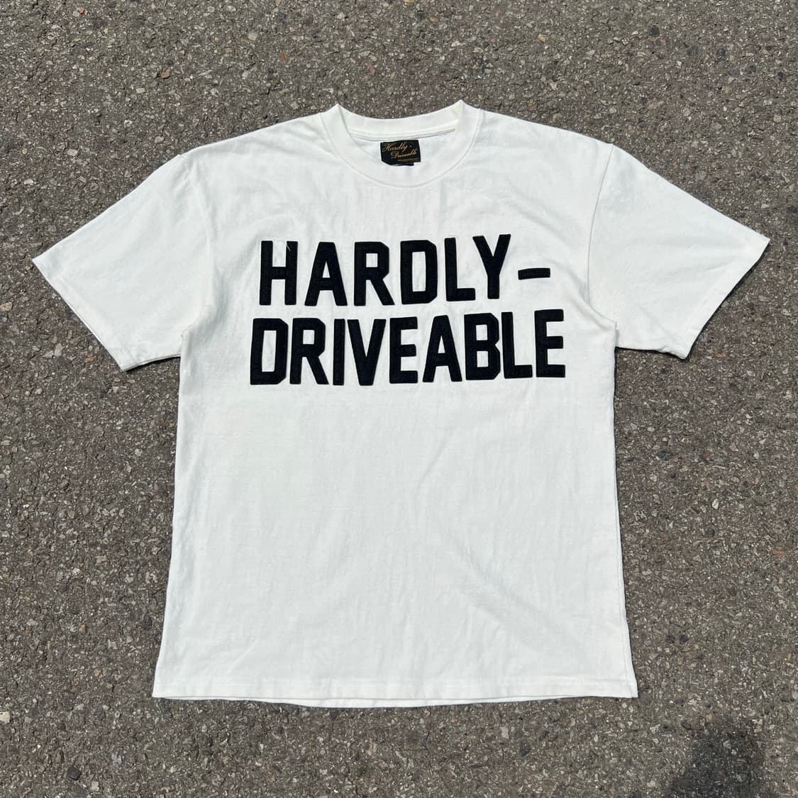 Hardly-Driveable 티셔츠 상품이미지1