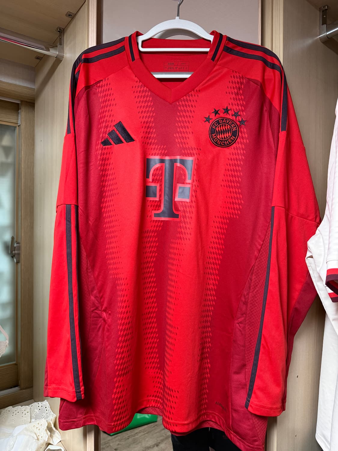 바이에른 뮌헨 긴팔 유니폼 상품이미지1