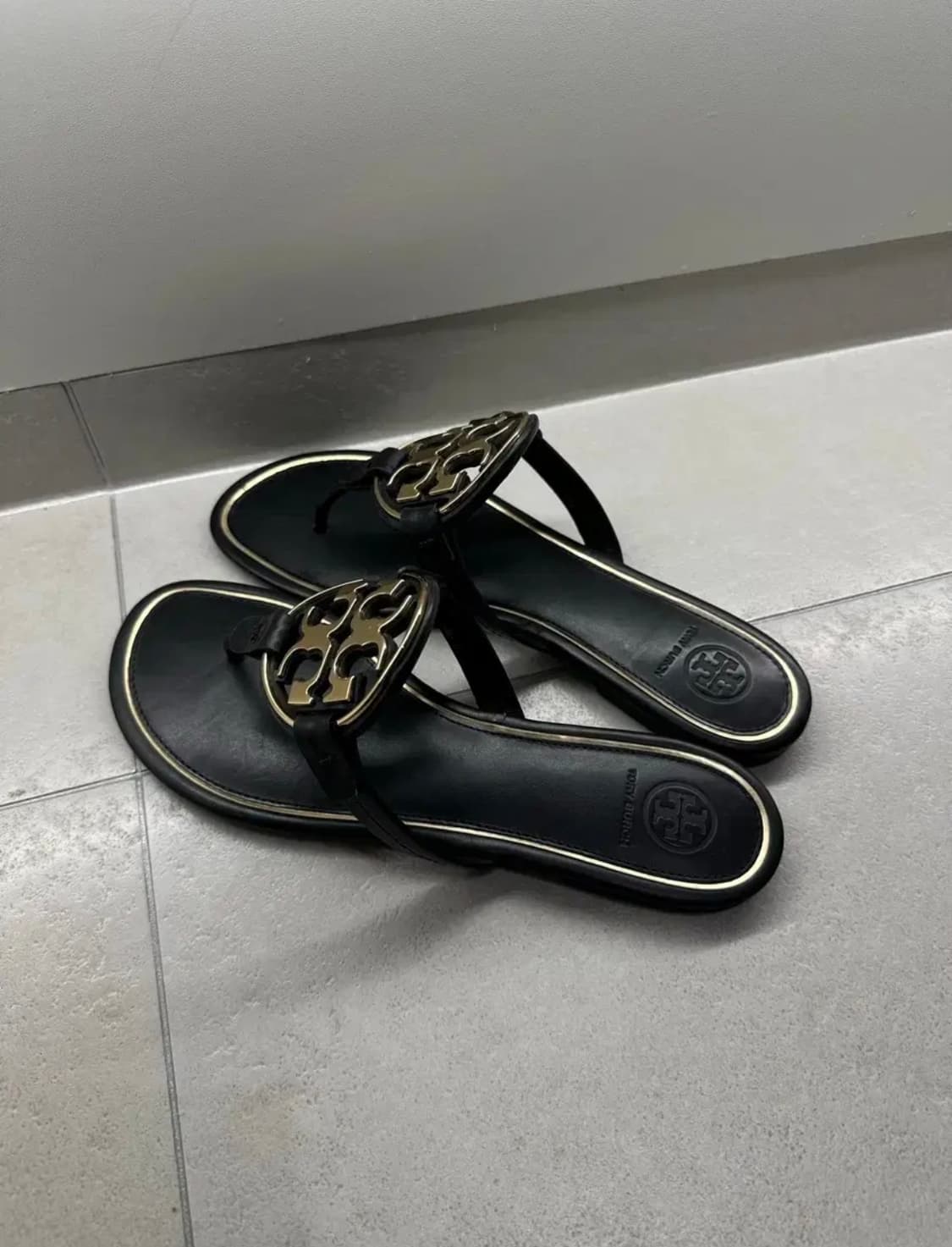 토리버치 메탈 밀러 샌들-블랙 상품이미지3