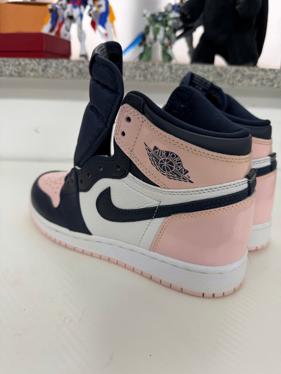 새제품) 나이키 에어 조던 1 블랙/핑크 운동화 240 상품이미지6
