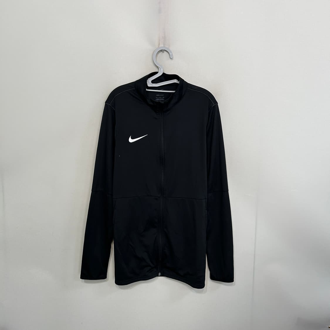 나이키 남성 드라이핏 져지 집업 105 L 블랙 상품이미지1