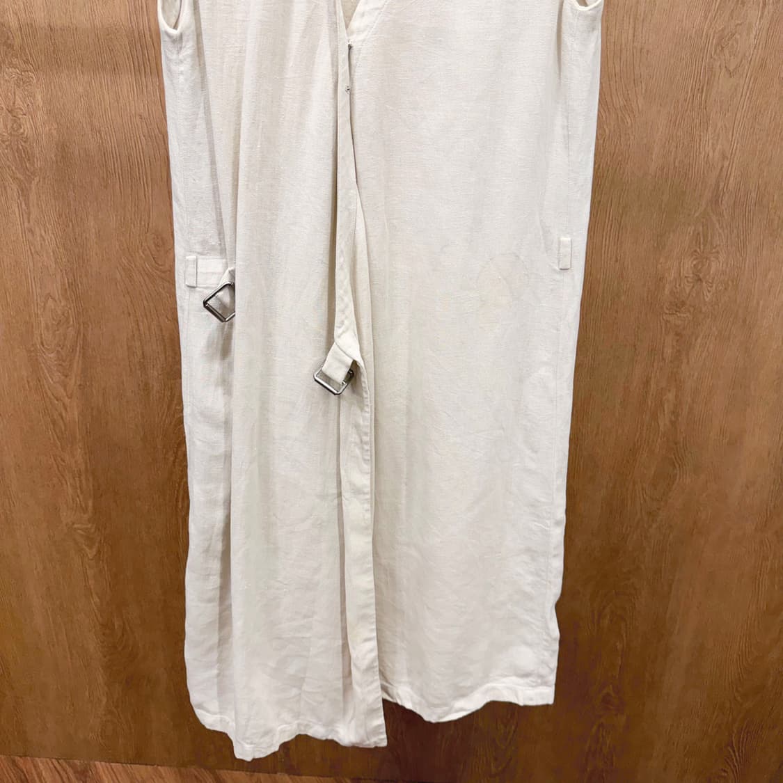 에르메스 파리 린넨 슬리브리스 레이어드 원피스 메탈 버클 디테일 아이보리 상품이미지5