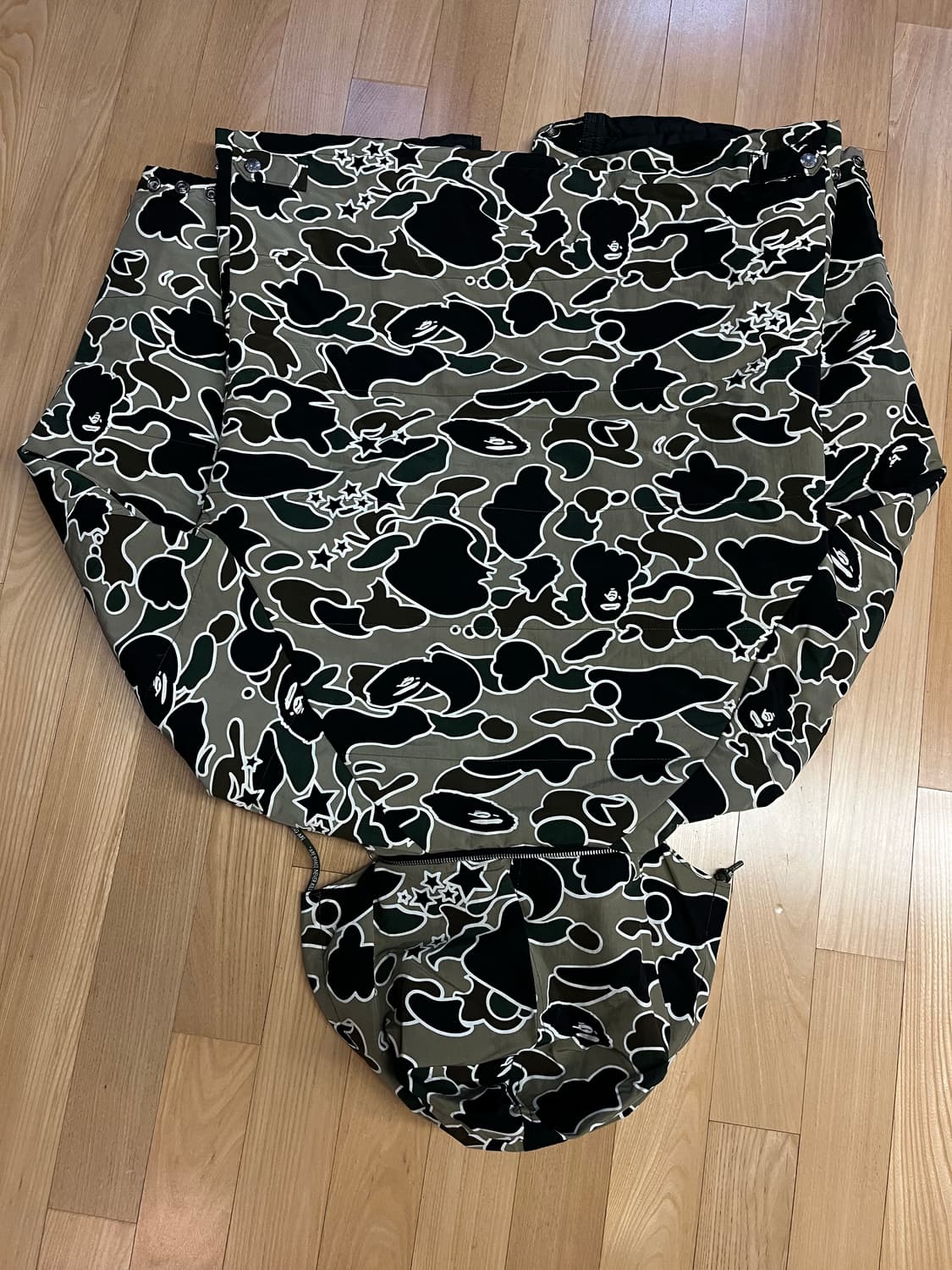 베이프 아카이브 피사체 카모 보드자켓 상품이미지3