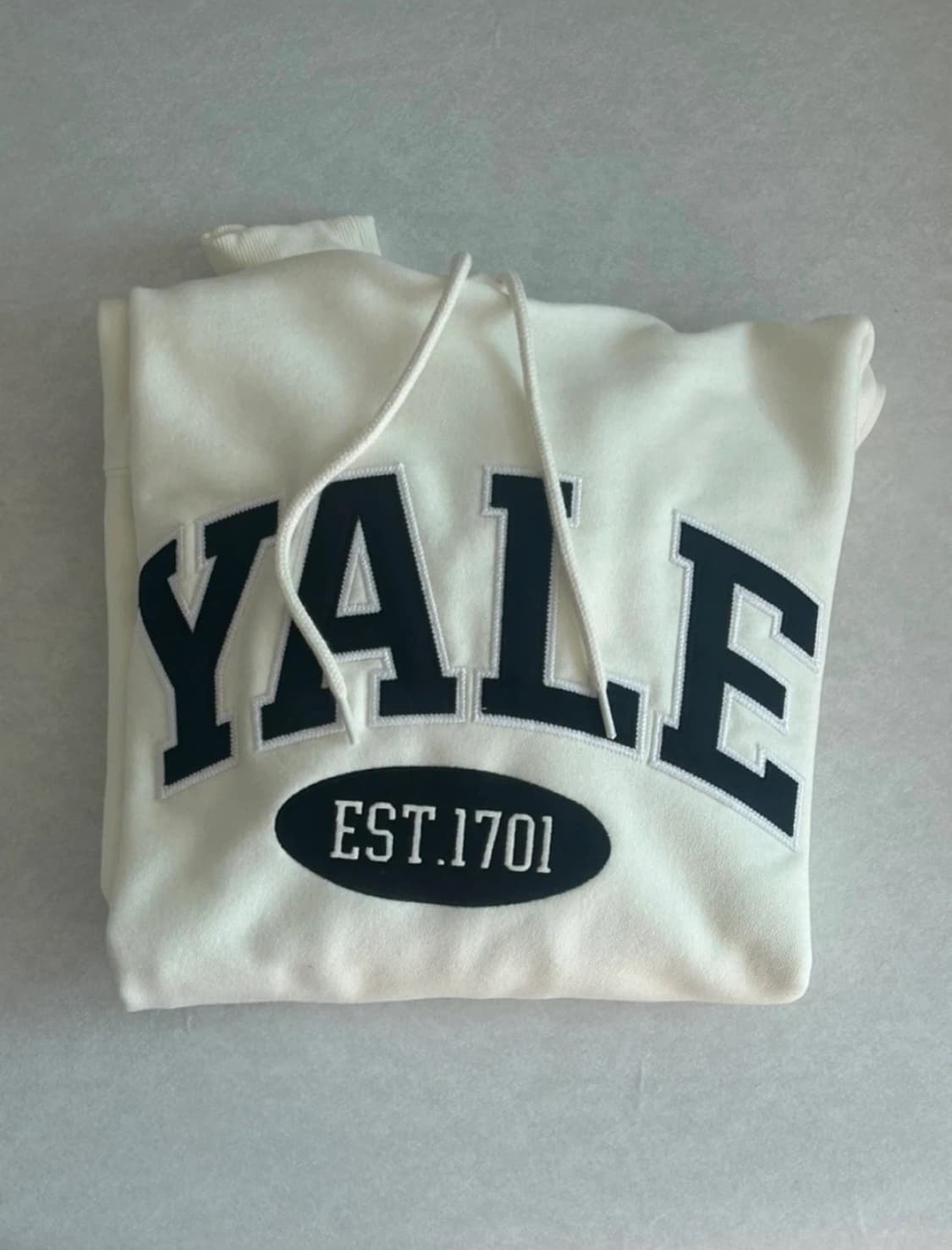 예일 아이보리 후드티 상품이미지1