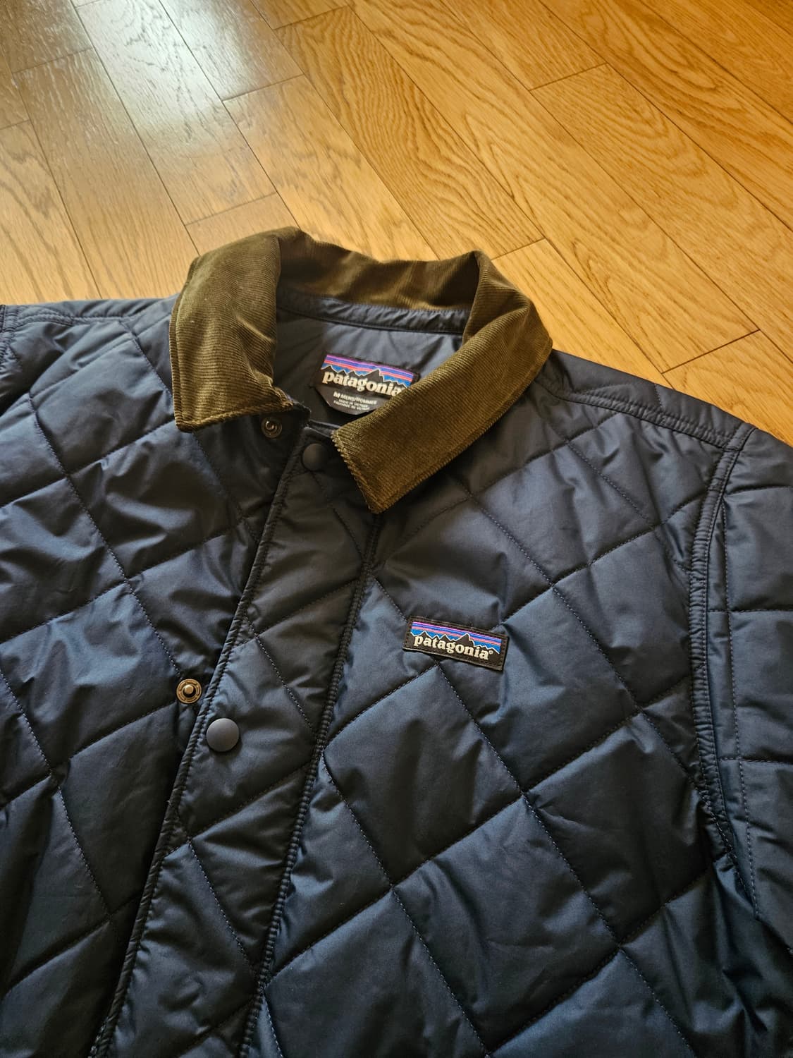 파타고니아 퀄티드 퀄팅 자켓 클래식 폴로 경량  상품이미지2
