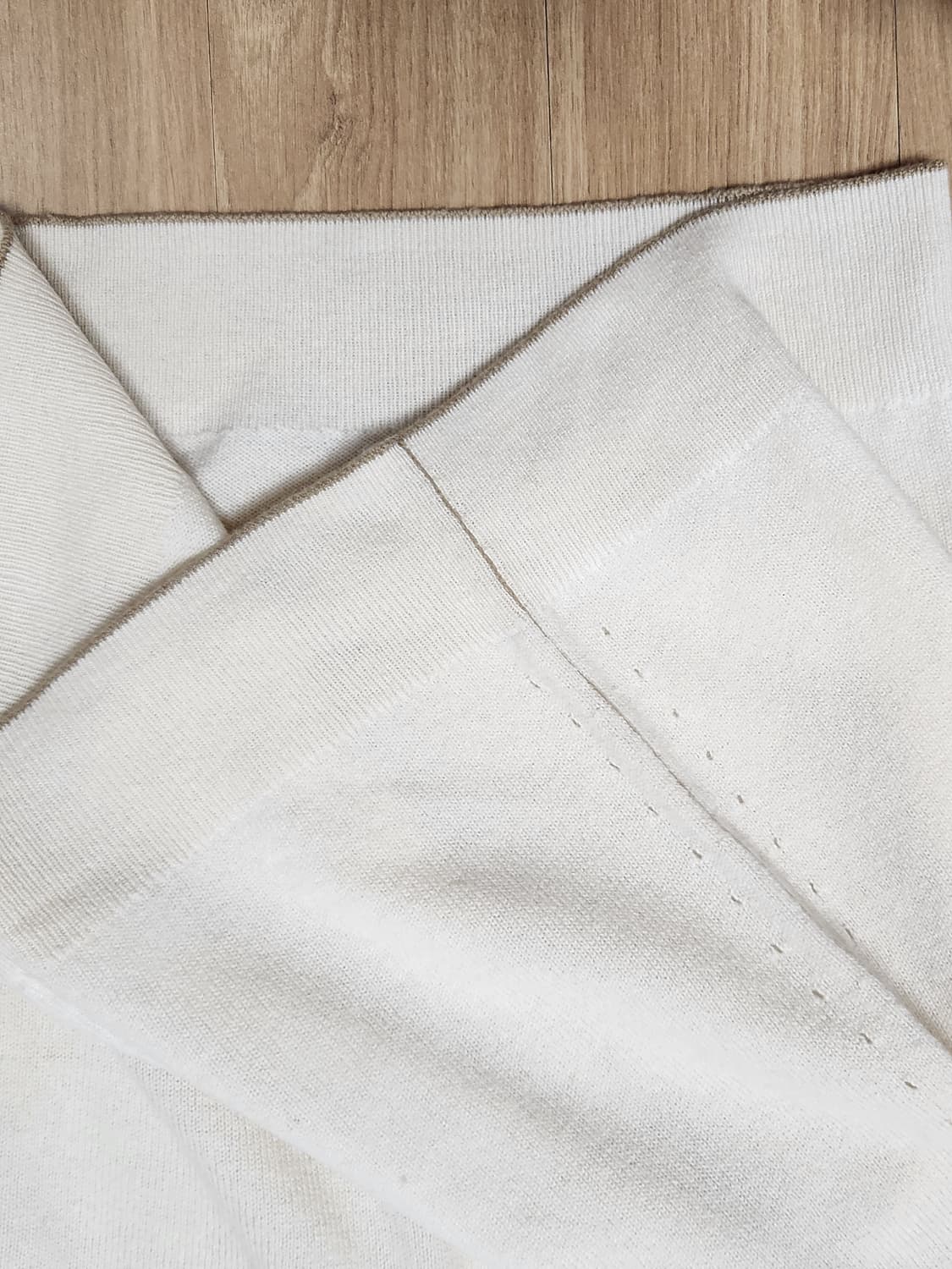 (새상품)라코스테 브이넥 스웨트 AF2405 상품이미지7