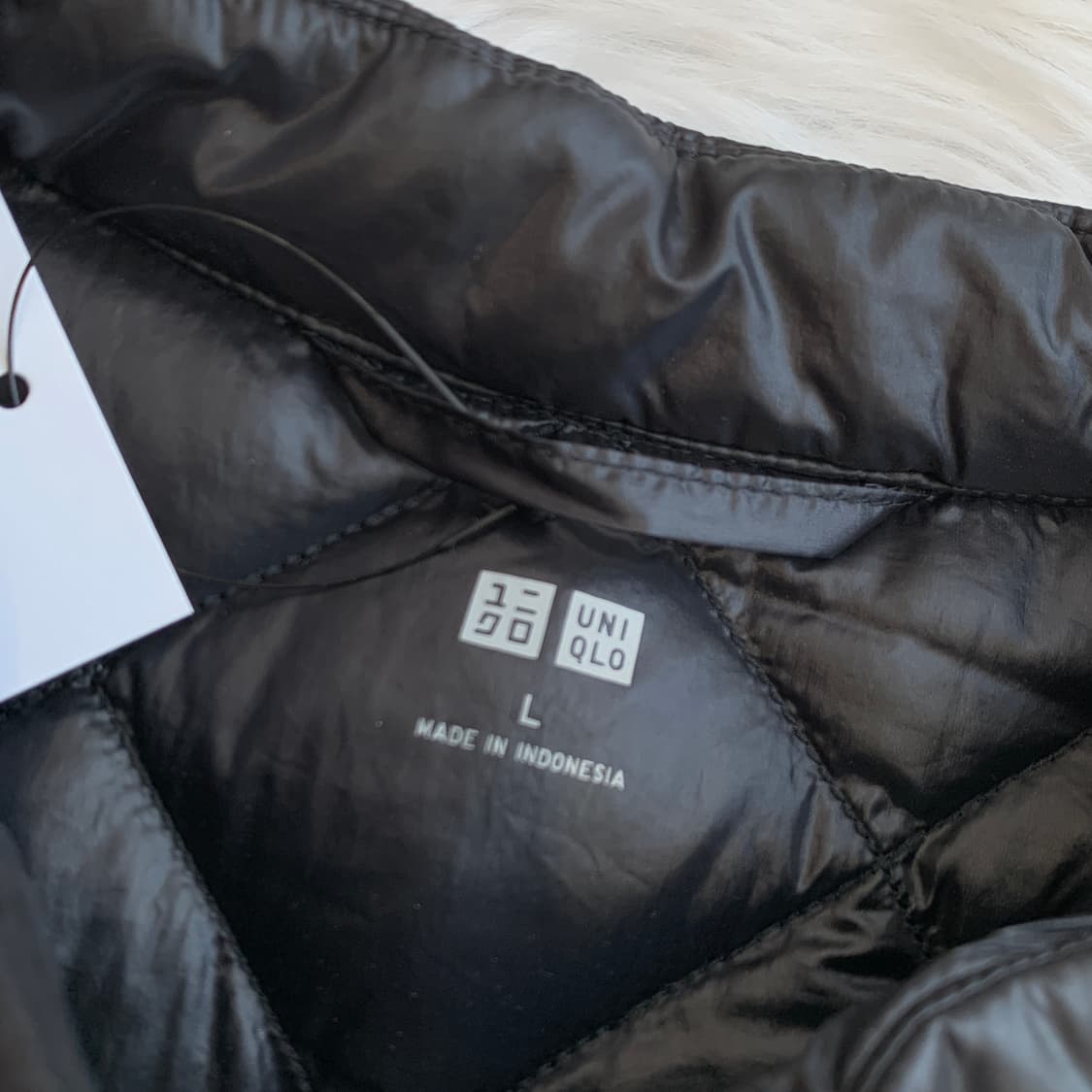 유니클로 UNICLO 울트라 라이트 다운 경량 패딩 조끼 1696 상품이미지5