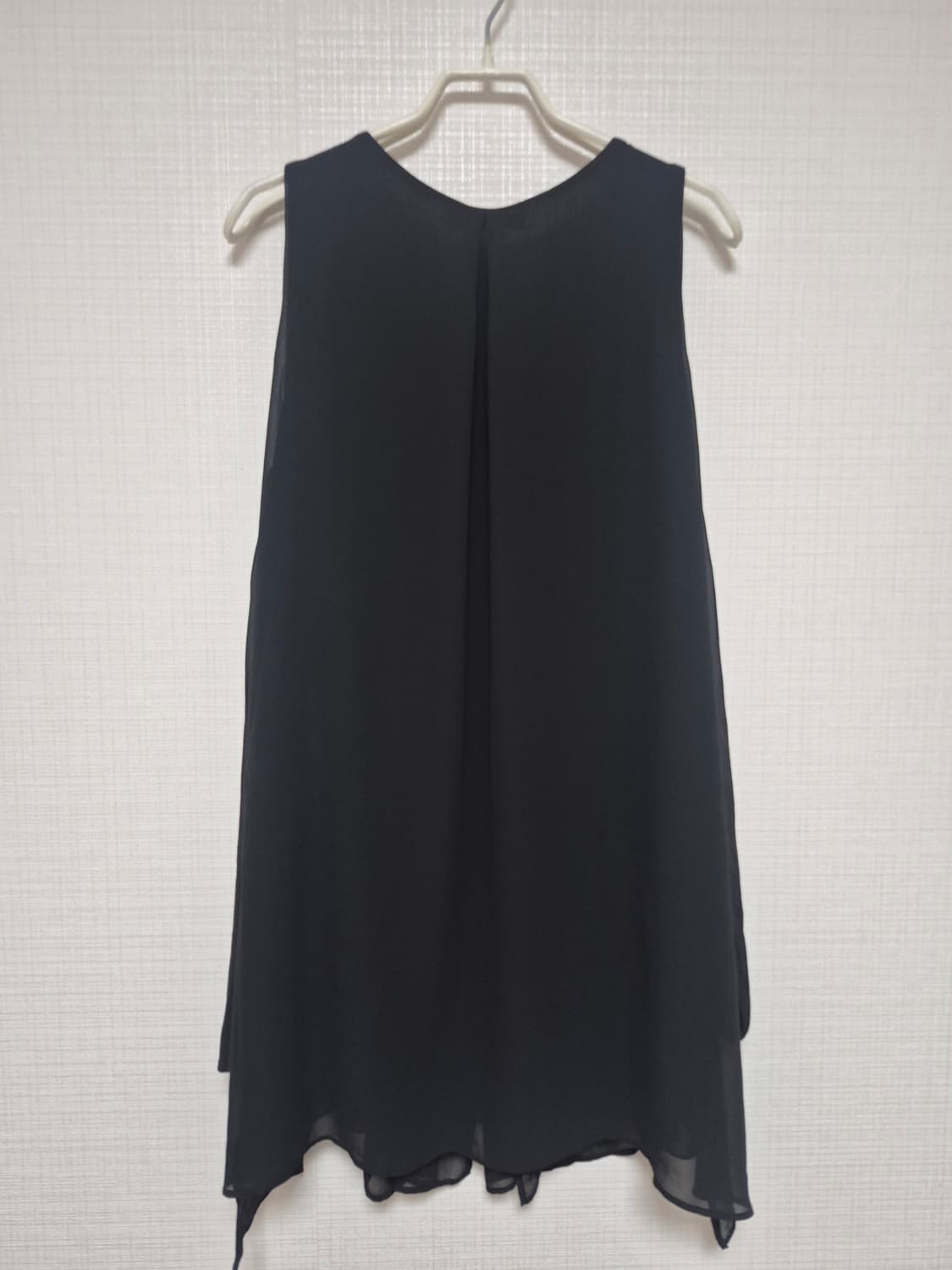 Duras 블랙쉬폰 슬리브리스 원피스 상품이미지6