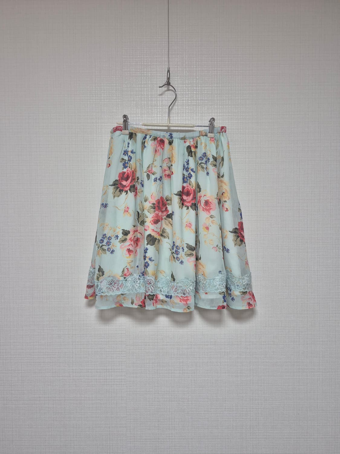 리즈리사 수선템 BIG 사이즈 블루플로럴  스커트 상품이미지1