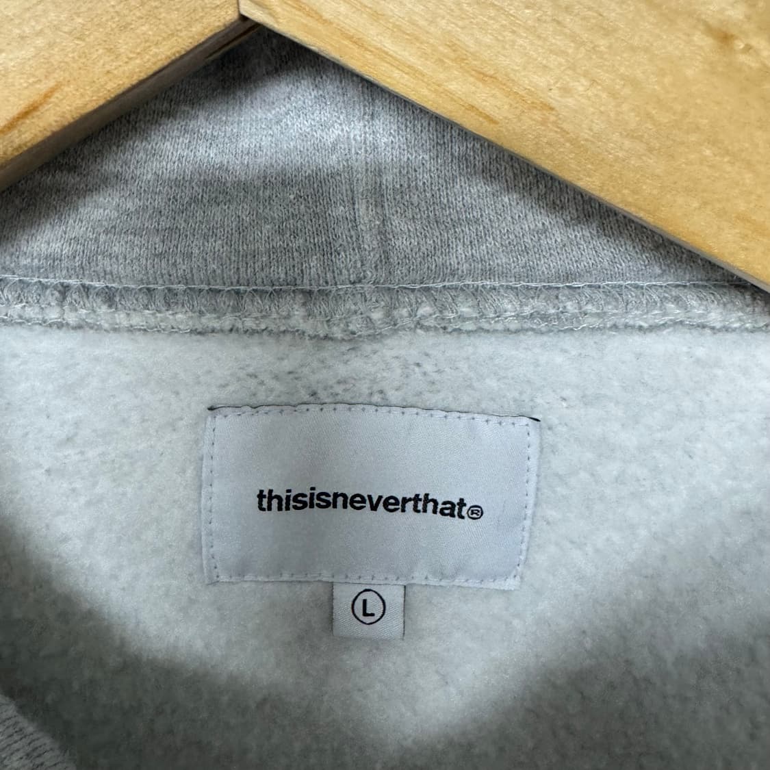 디스이즈네버댓 자수로고 후드티 상품이미지3
