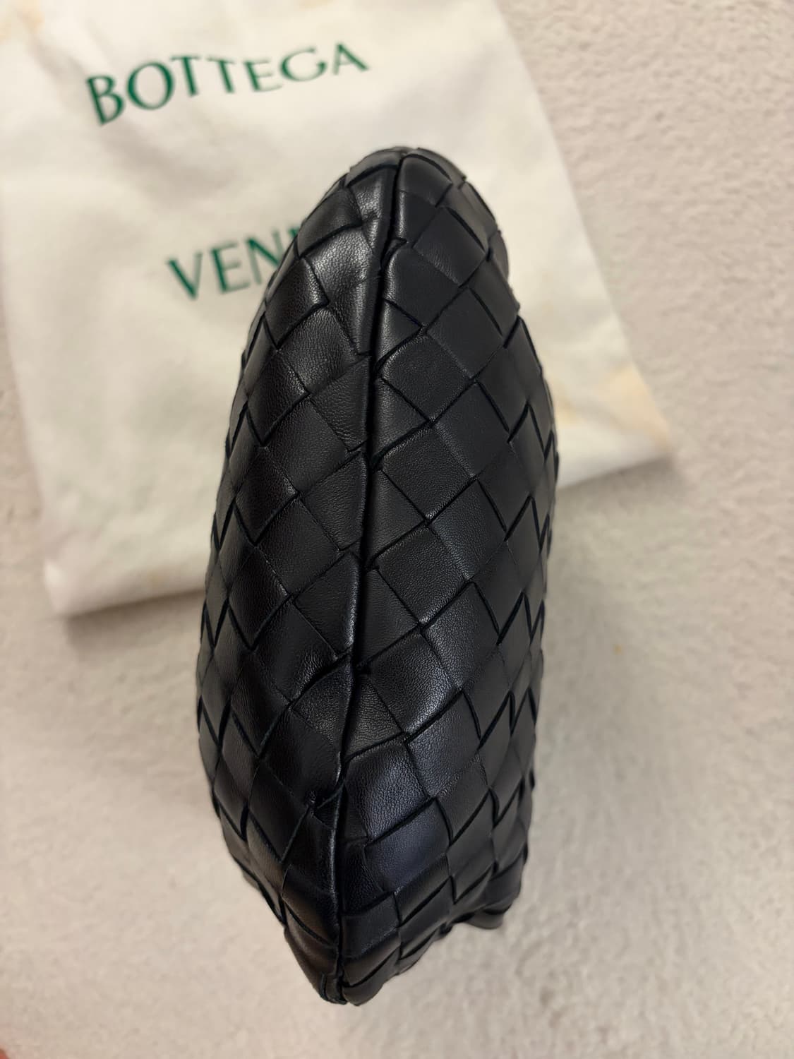보테가 베네타 미니 조디 (블랙은장) 상품이미지5