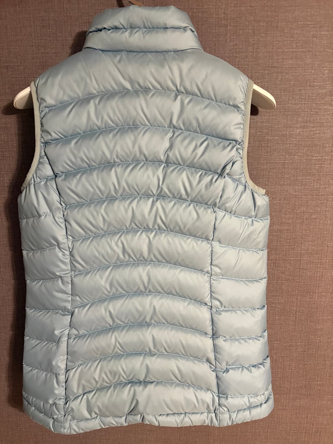 파타고니아 다운 조끼 L(12) 하늘색 상품이미지5