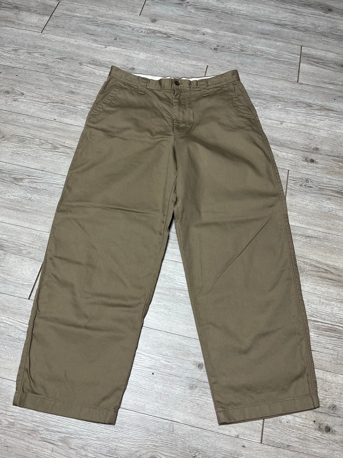 유니클로 와이드핏 치노팬츠 88 상품이미지1