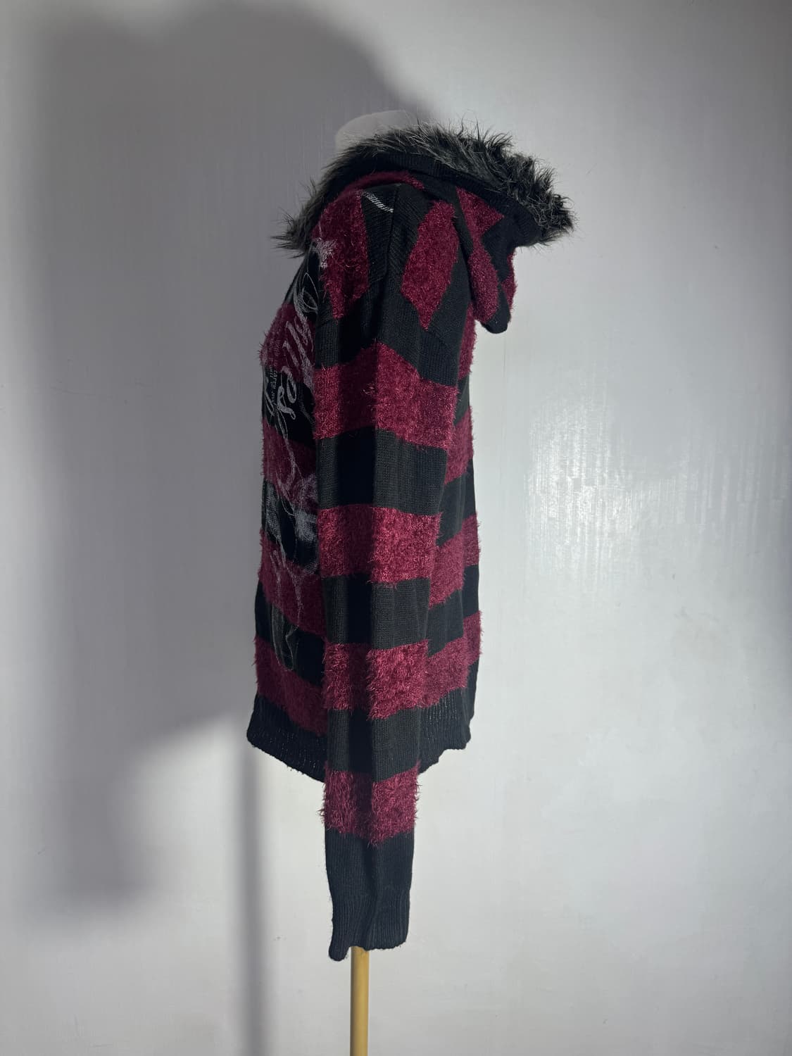 Clash ahead 레터링 스트라이프 니트 퍼 후드집업 y2k 펑크 상품이미지2