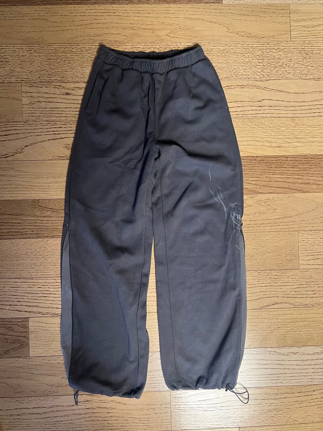 허그유어스킨 팬츠 타투 zipper incision jogger pant 상품이미지2
