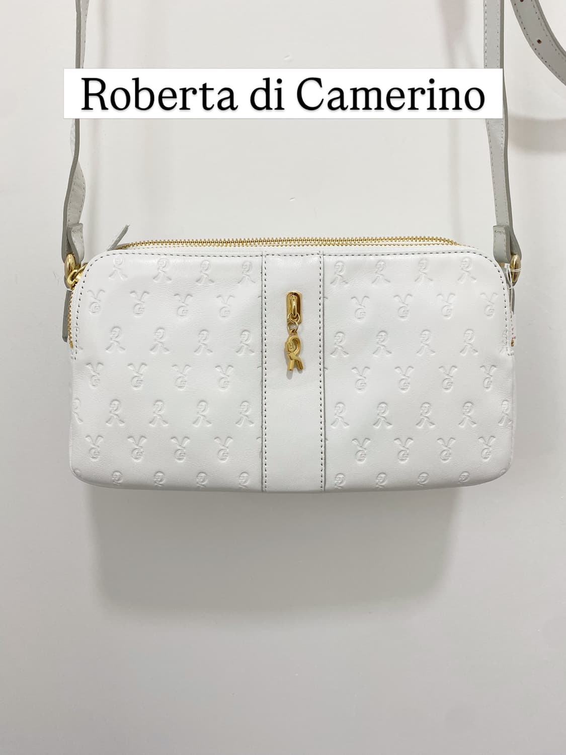 Roberta di Camerino  화이트 크로스백 상품이미지1
