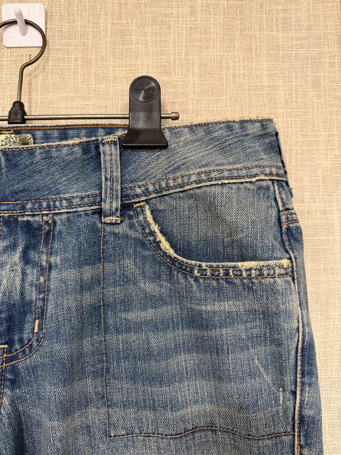 [택달린 새상품] 홀리스터 스몰로고 부츠컷 데님 팬츠 9 사이즈 상품이미지3