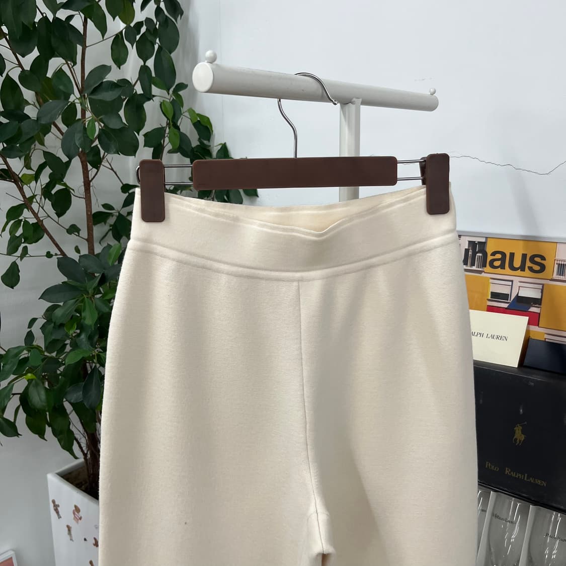 더캐시미어 레이온 와이드 팬츠 64 상품이미지2