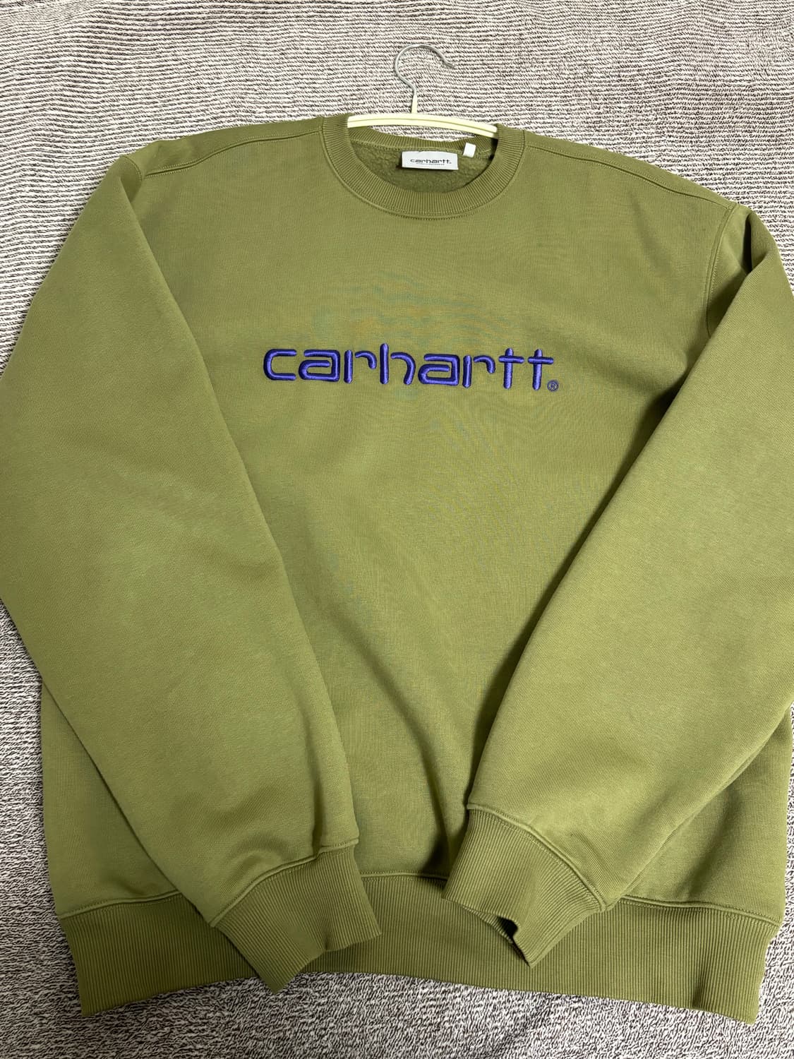 칼하트윕 스웻셔츠 상품이미지1