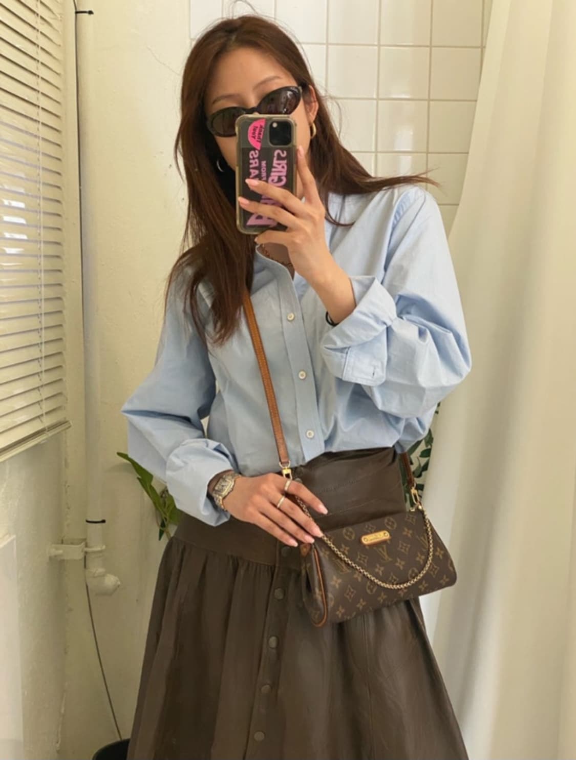 루이비롱 모노그램 에바클러치(정품) 상품이미지1