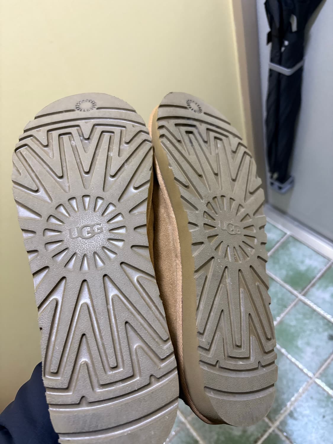 [290] 어그 타스만2 상품이미지2