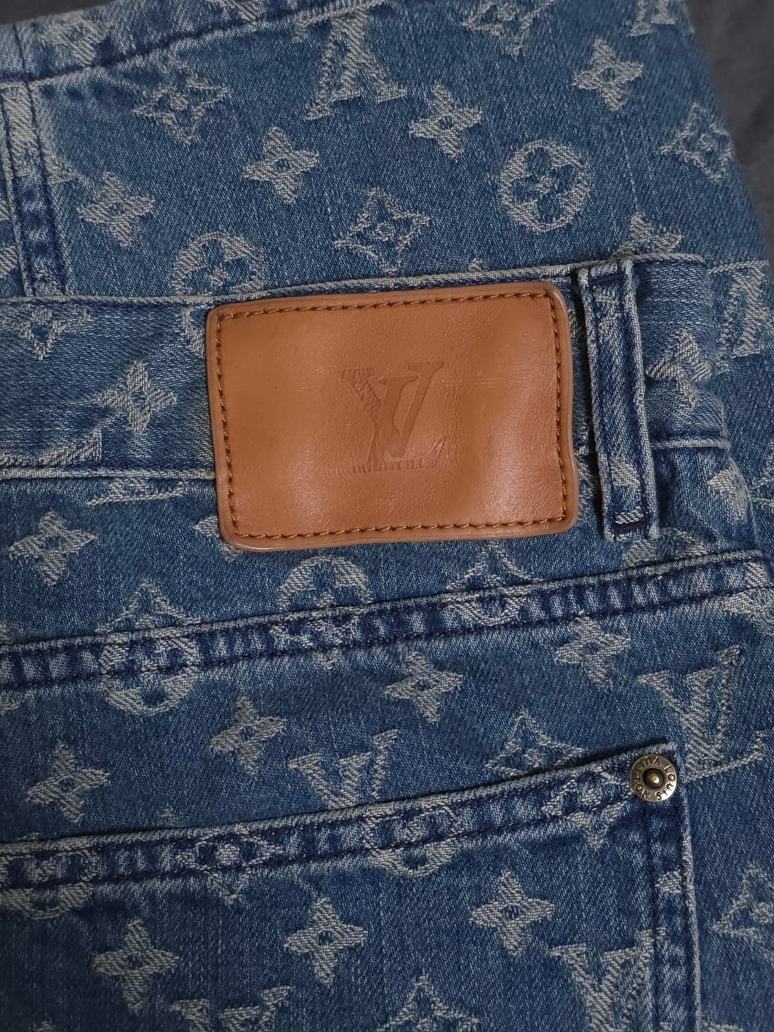 [31] 슈프림 루이비통 모노그램 데님팬츠 상품이미지4