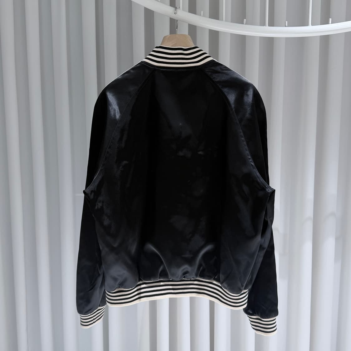 (A/52) / 셀린느 클래식테디 텍스 쳐드 울 블랙 바시티 자켓 상품이미지5