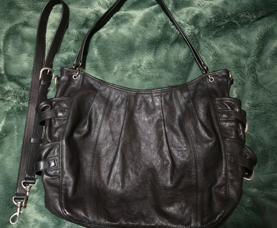 벨리에 달스톤 레더 슬링백 블랙 상품이미지1