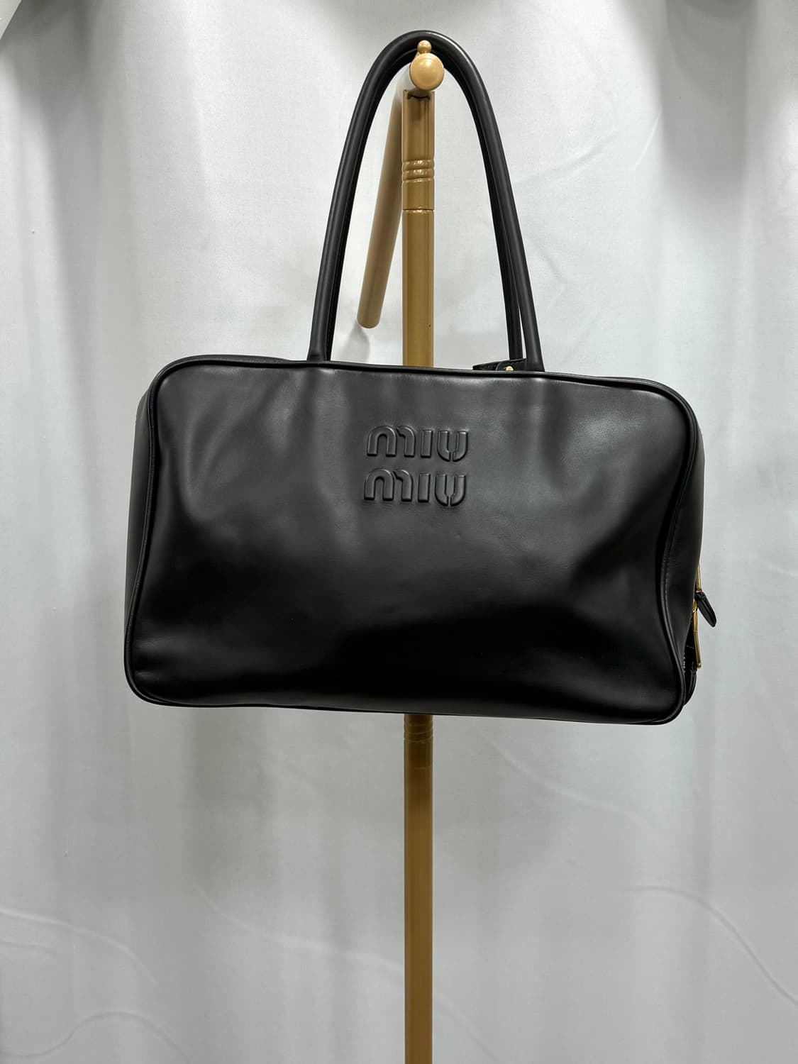 미우미우 보백 라지 상품이미지2