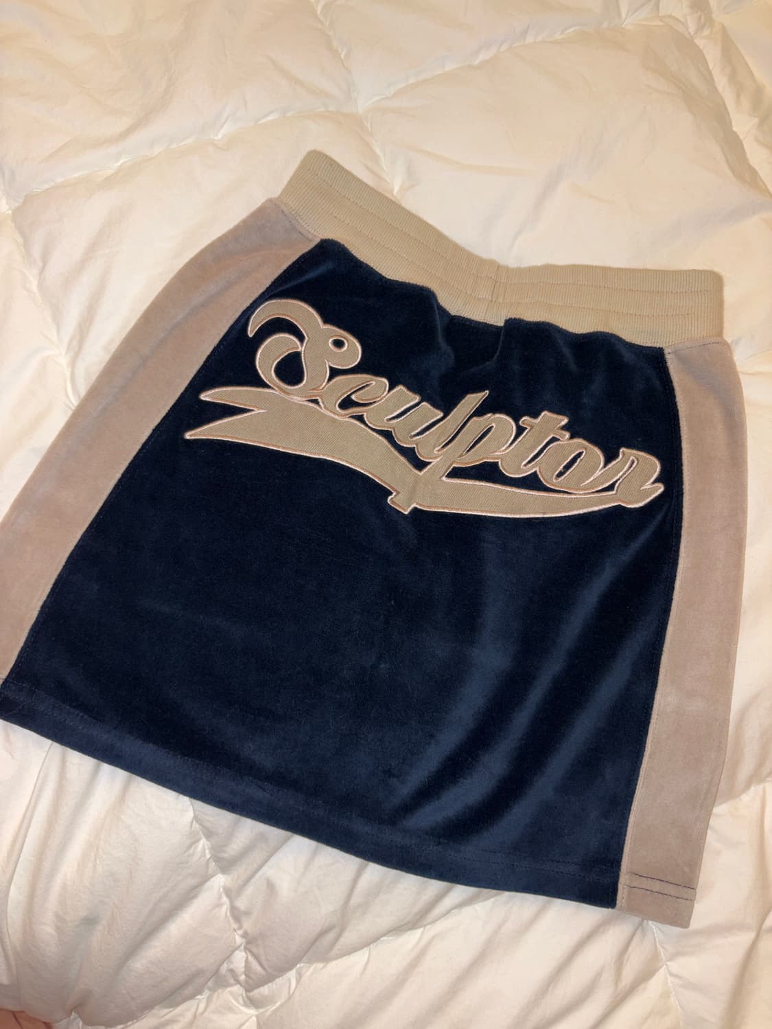 스컬프터 벨벳 후드집업/스커트 셋업 네이비 상품이미지4