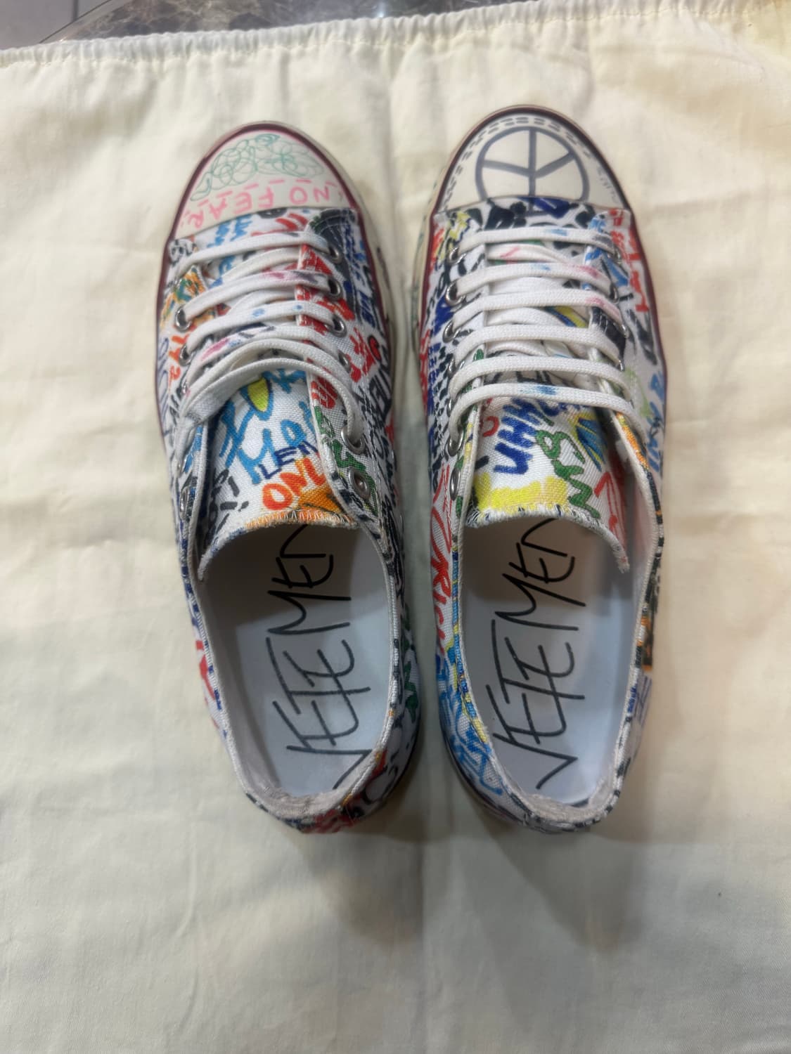 42/27p 정품 배트멍 그래피티 낙서 스니커즈 팝니다 상품이미지5