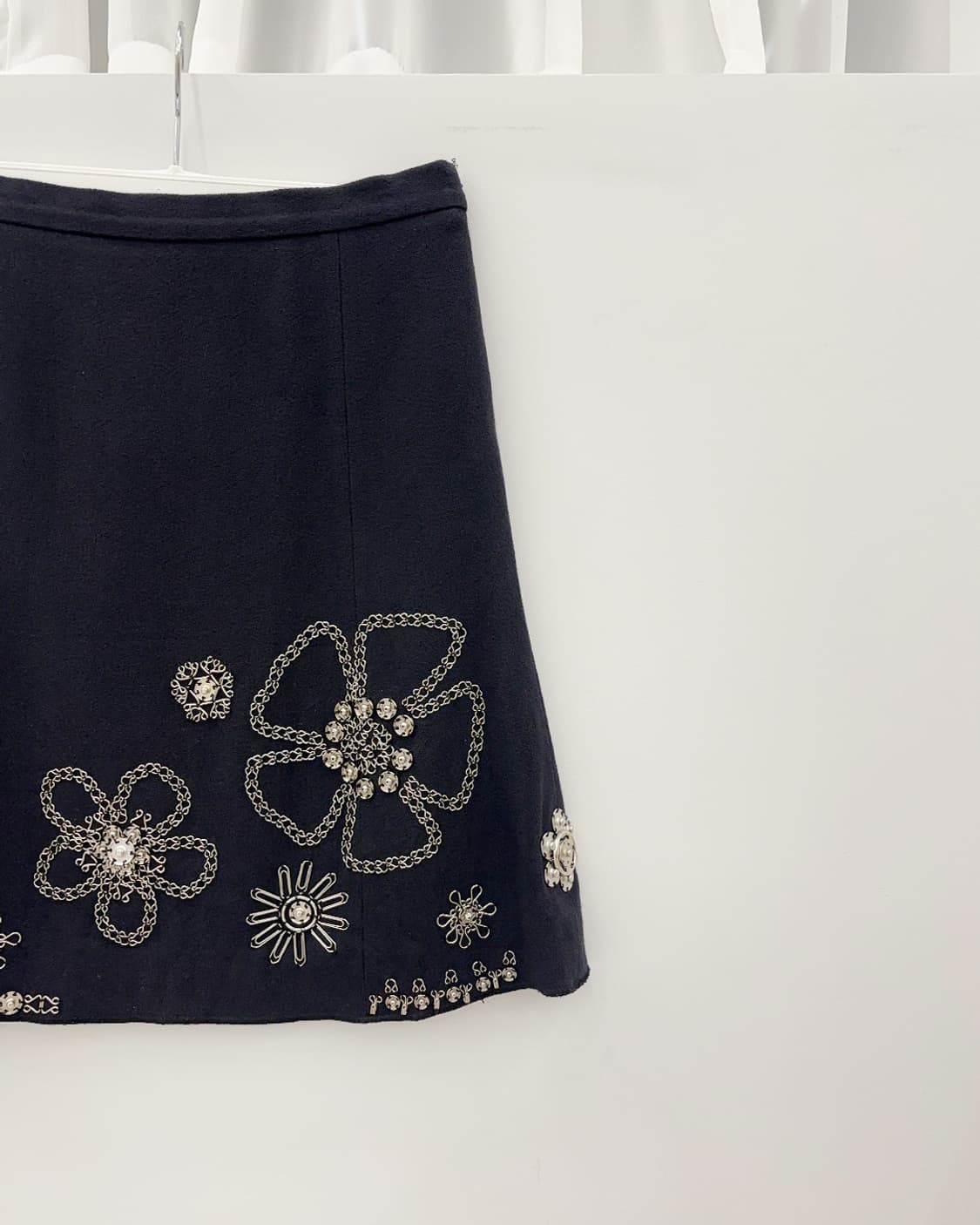 moschino 금속 장식 미디 스커트 상품이미지3