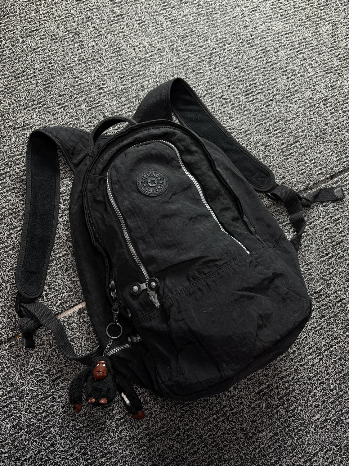 키플링 y2k 올드스쿨 고릴라 키링 백팩 블랙 1593 상품이미지1