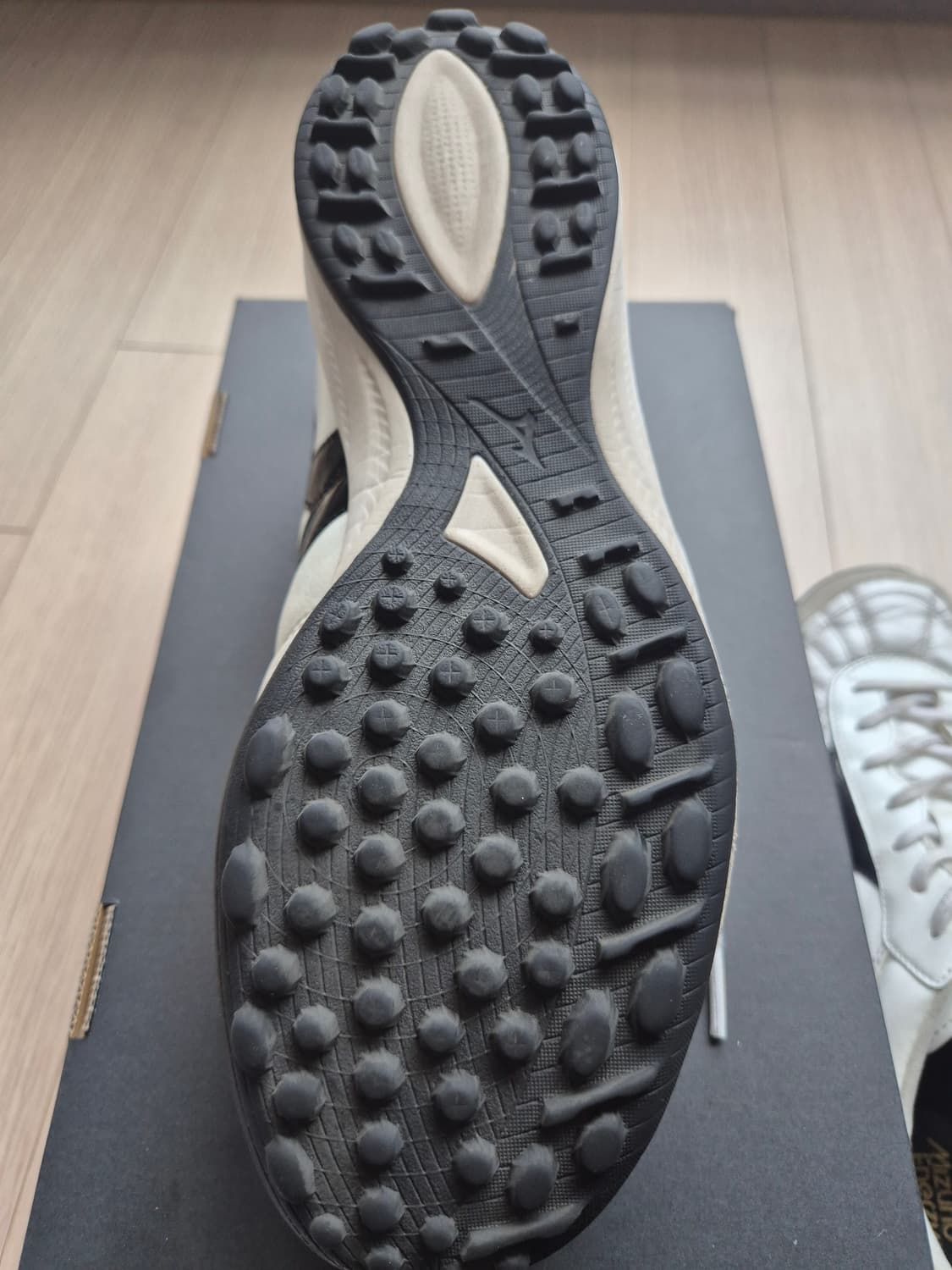 미즈노 모렐리아 살라 재팬 tf 270 상품이미지5