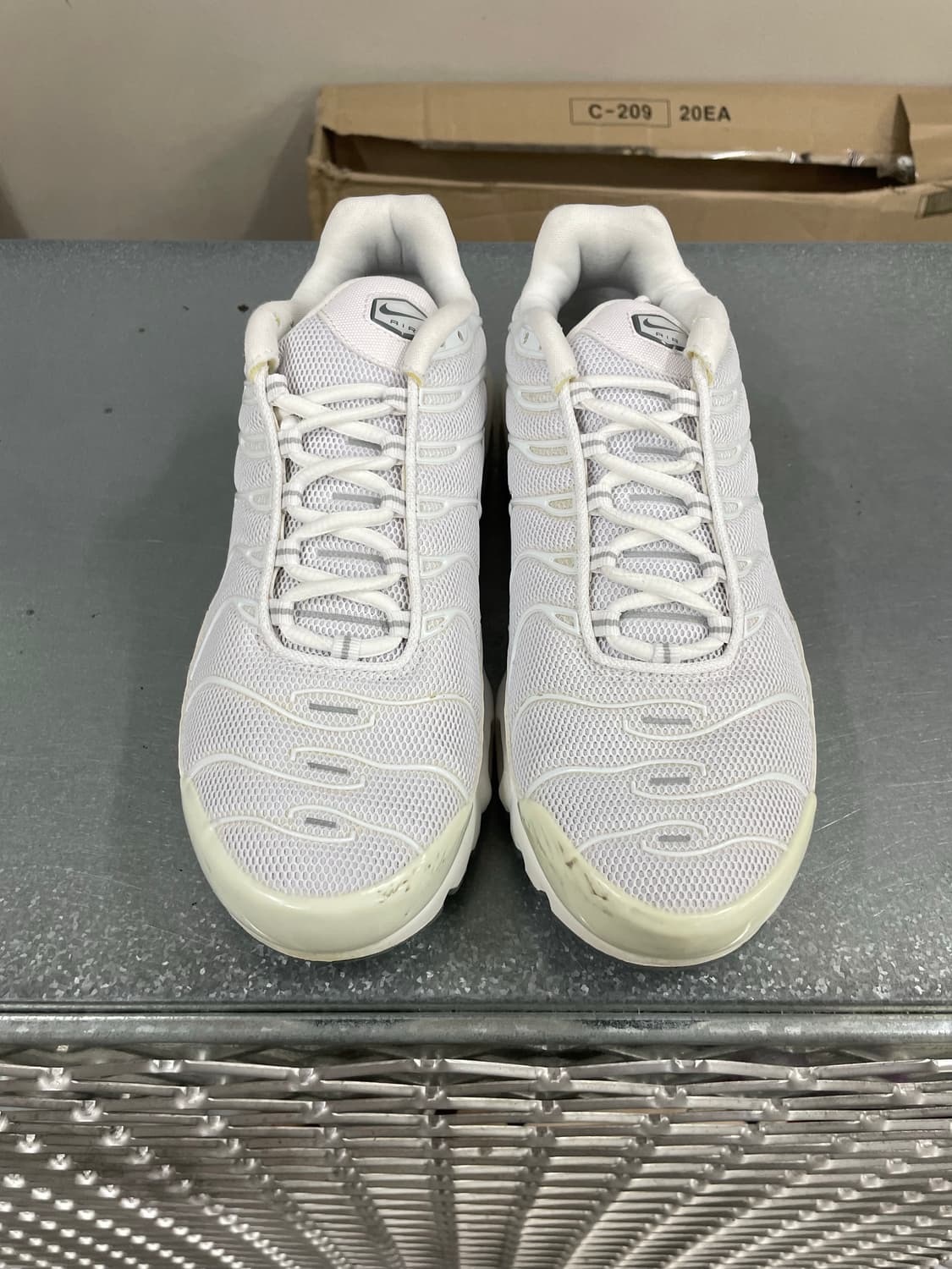 나이키 에어맥스 플러스 화이트 265 상품이미지5