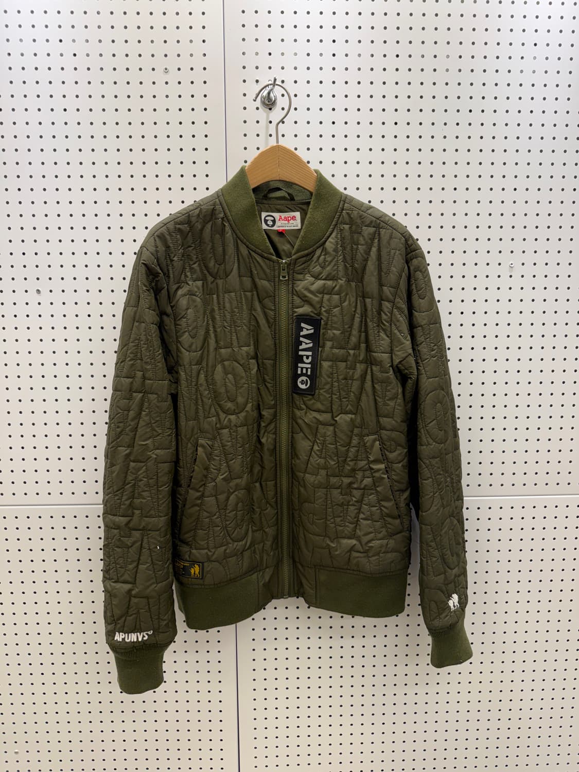 에이프 AAPE 퀼팅 봄버 자켓 U1044 상품이미지2