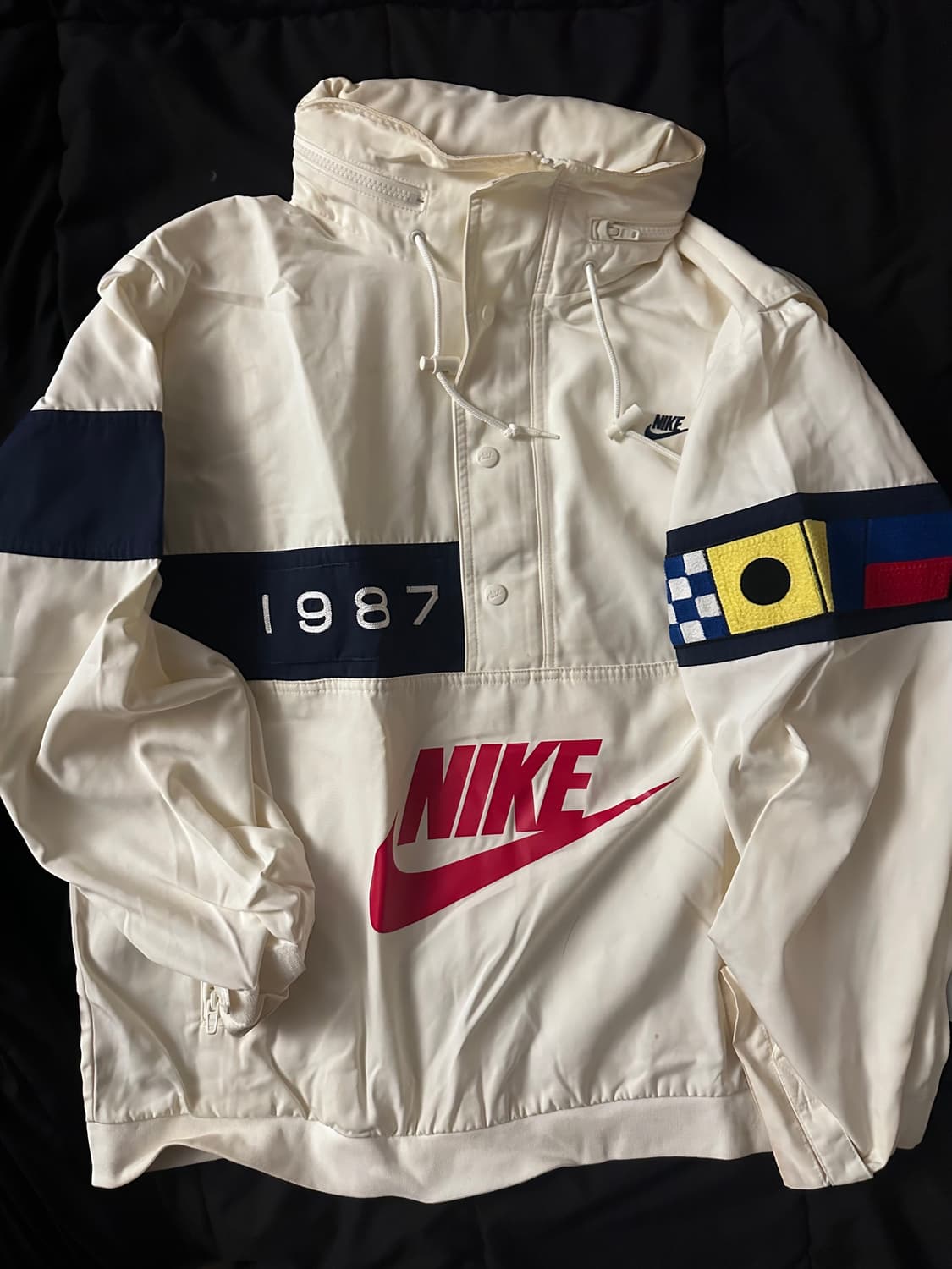 나이키 아노락 상품이미지1