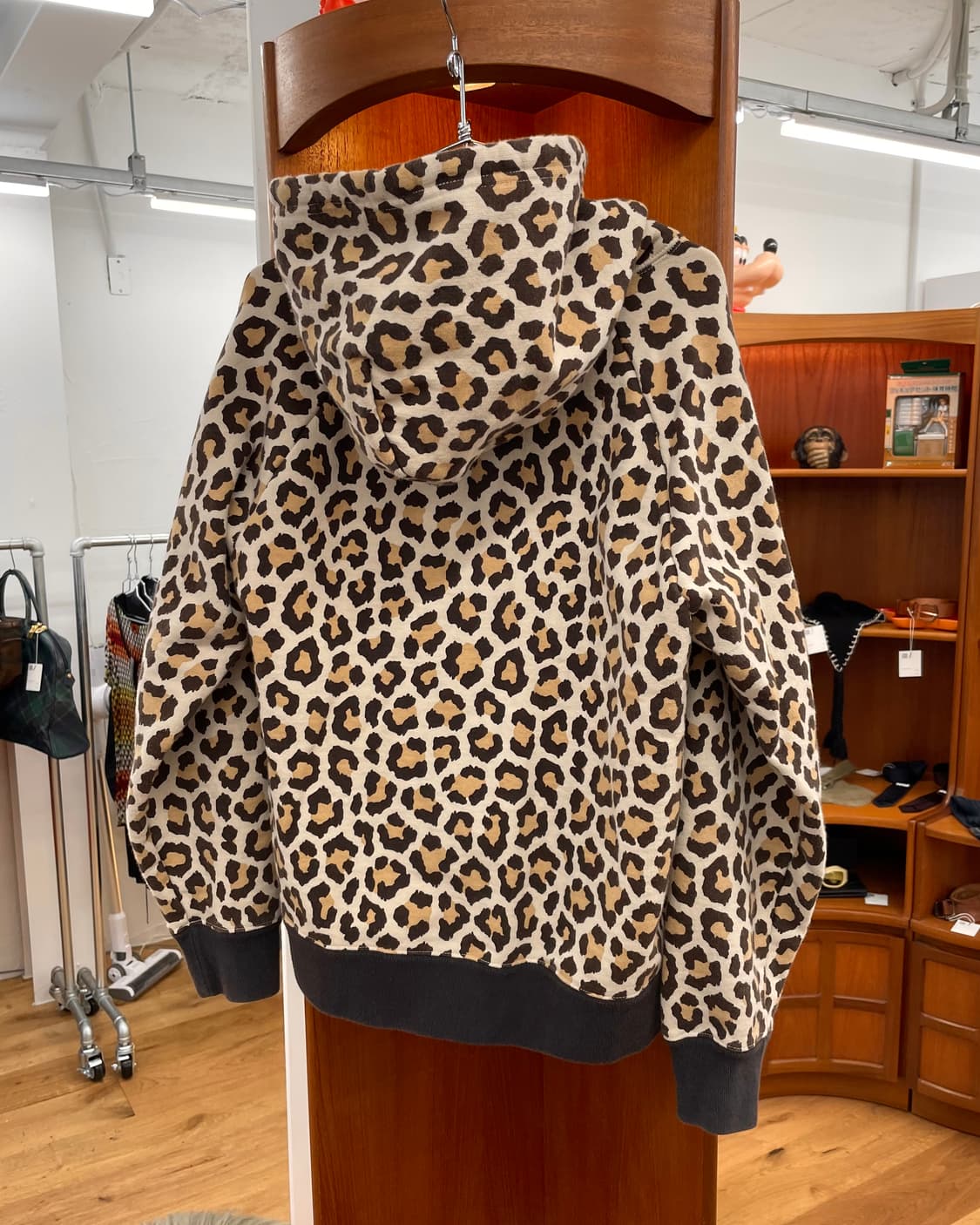 [S] 와코마리아 레오파드 후드 집업 상품이미지3