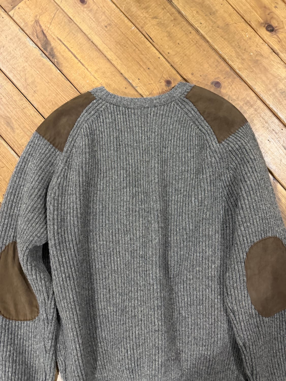 포터리 밀리터리 니트 상품이미지5