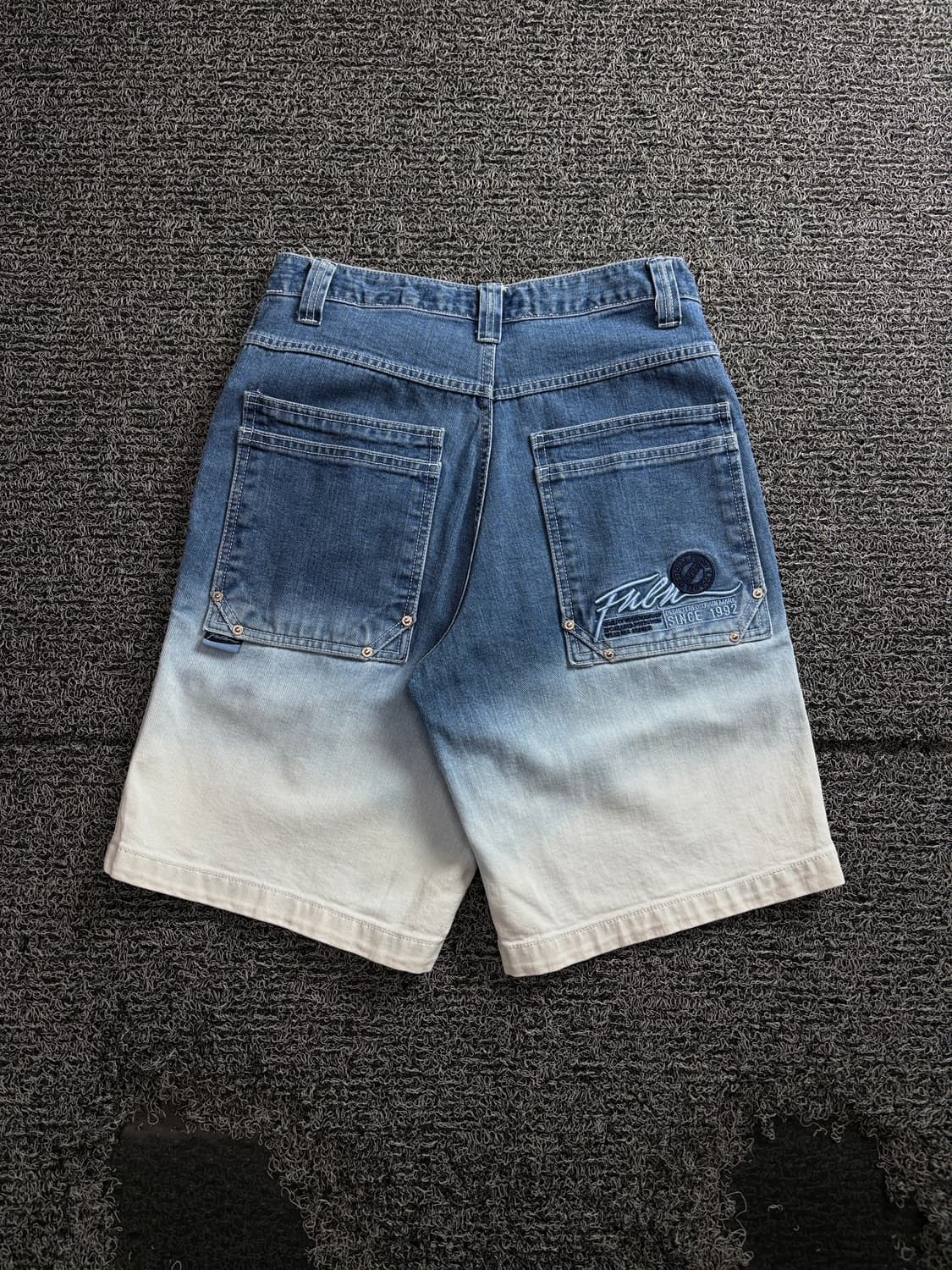 00s 후부 올드스쿨 자수 블리치드 데님 버뮤다 팬츠 4039 상품이미지4