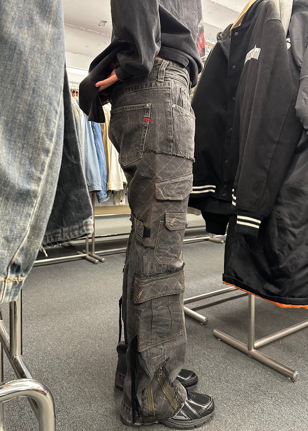 L)니콜클럽포맨 Y2K 다중 포켓 부츠컷 바지 상품이미지3