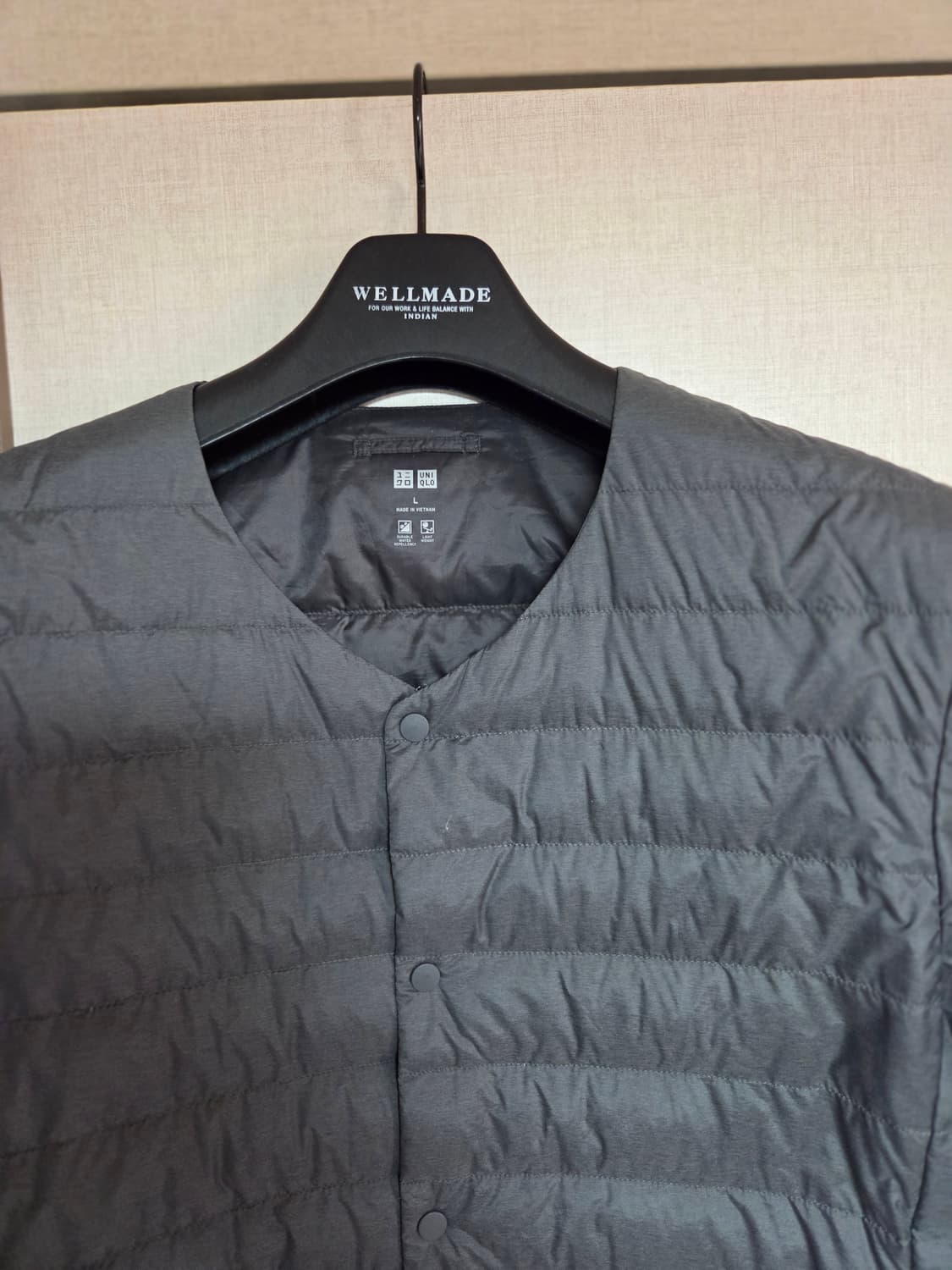 유니클로 울트라 라이트 다운 셔츠 자켓 회색100 상품이미지2